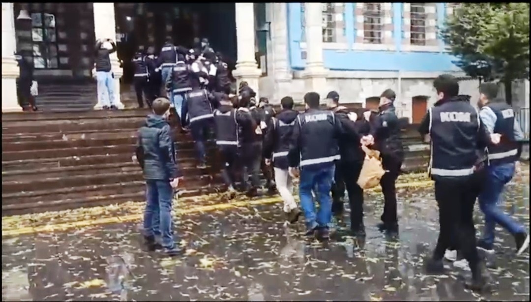 10 Kardeşler' çetesine operasyonda 26 tutuklama