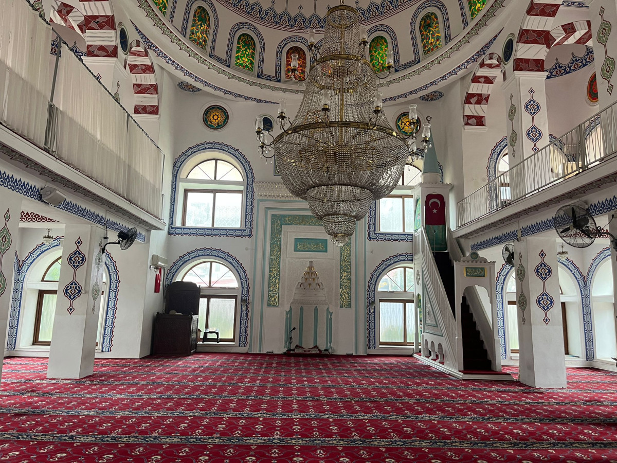 Fethiye Yeni Hamidiye Camii’nde Bayram temizliği yapıldı