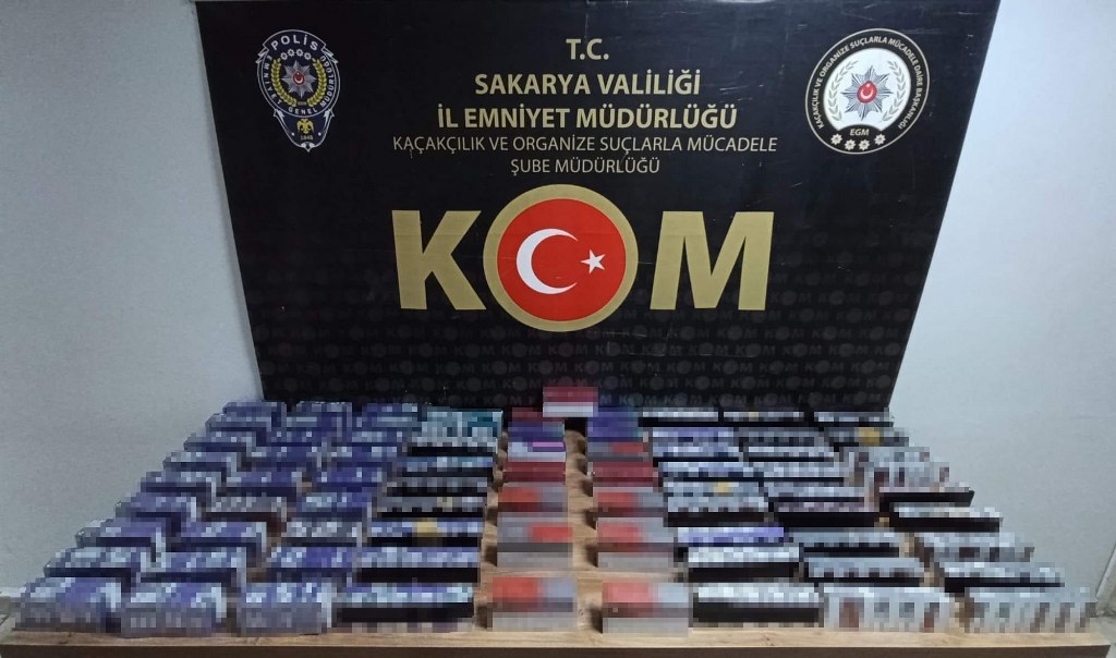 16 bin adet gümrük kaçağı  elektronik sigarayla yakalandılar