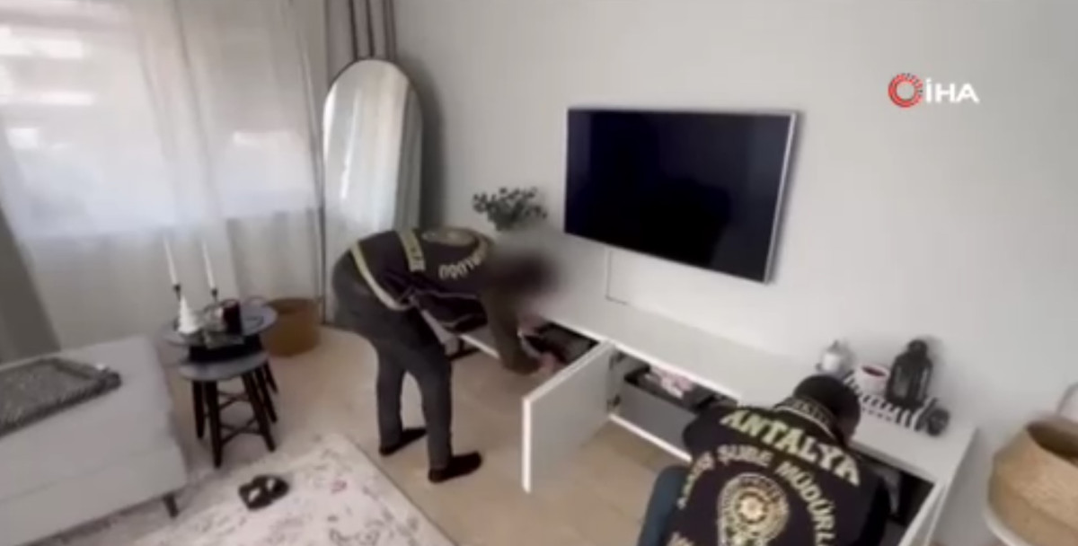 İşe alma vaadiyle 250 bin lira dolandırdılar