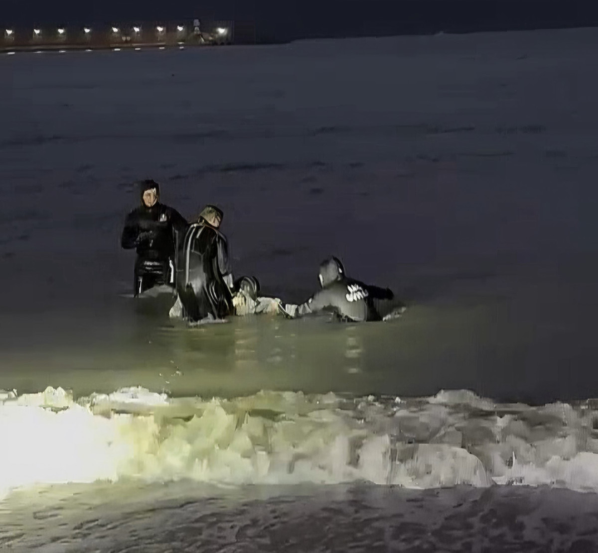 Denizde cansız bedeni bulunan gencin kimliği belirlendi