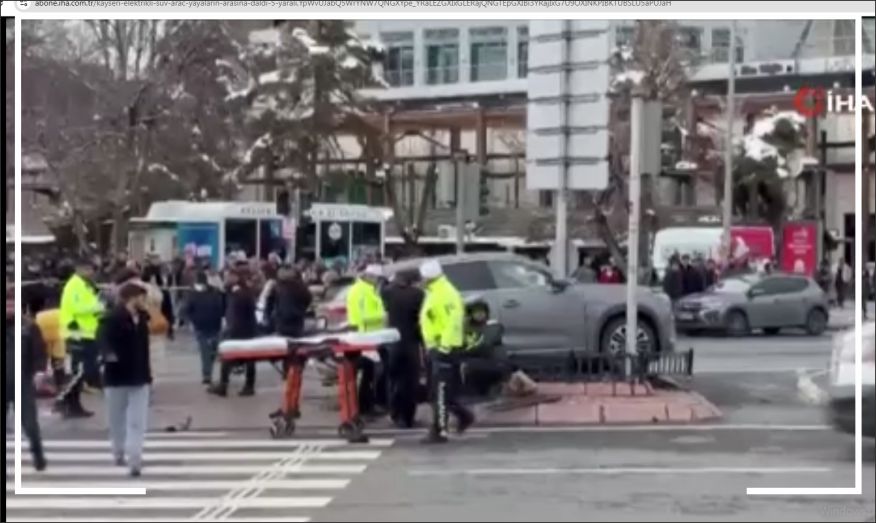 Elektrikli SUV araç yayaların arasına daldı: 5 yaralı