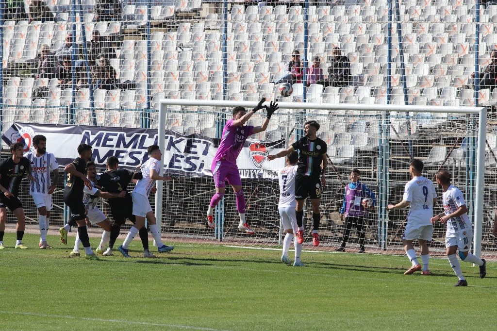 Fethiyespor 1 puana razı oldu
