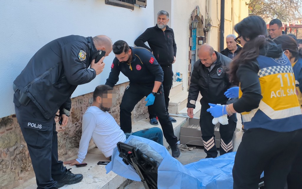  'Neden video çekiyorsun' tartışması kanlı bitti: 3 yaralı