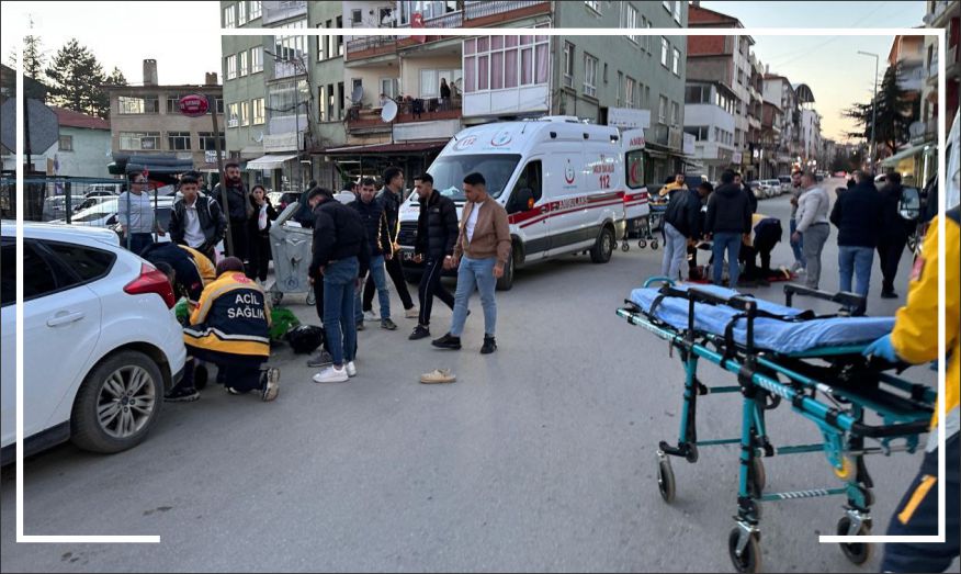 Aydınlatma direğine çarpan motosikletteki 2 kişi yaralandı