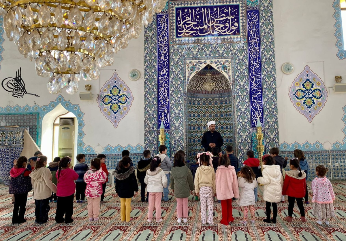 Minik yürekler cami ziyaretinde
