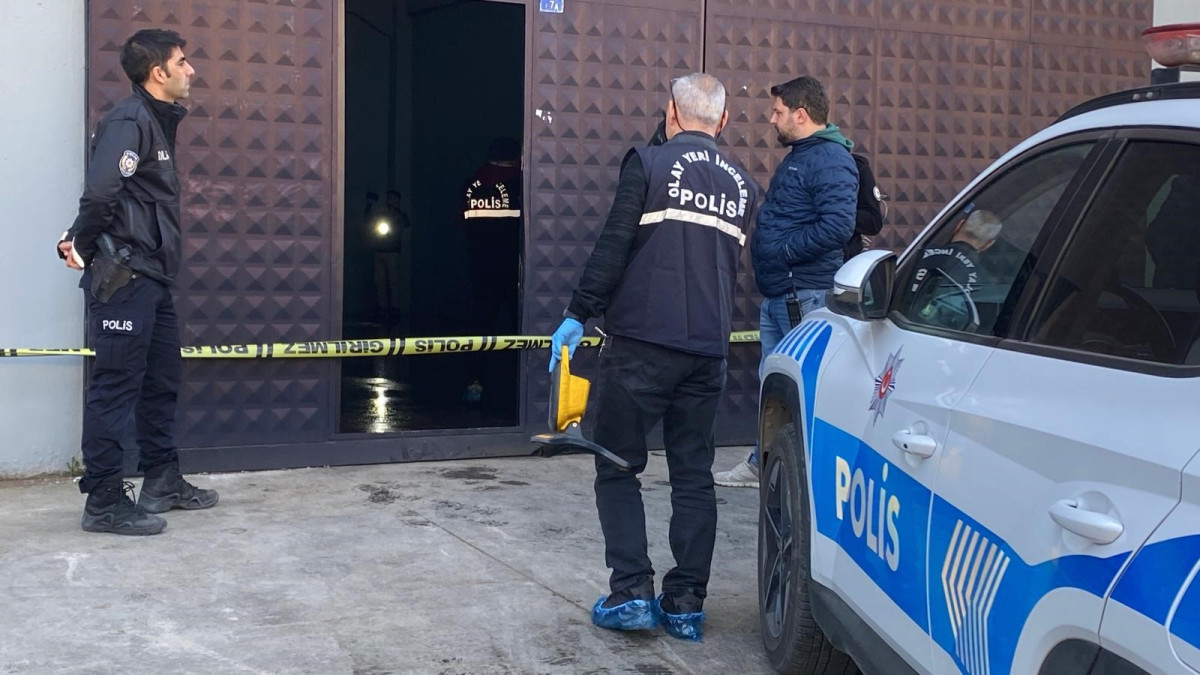  İki gün önce kiraladığı iş yerinde ölü bulundu