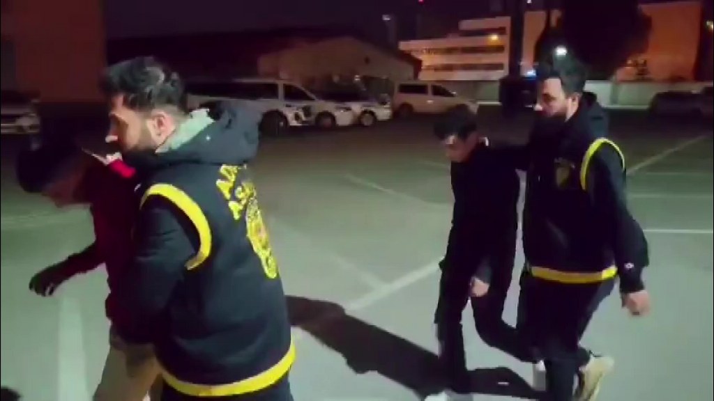 PVC ustasını 15 yaşında çocuk vurmuş