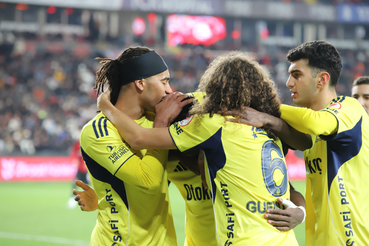 Gaziantep’i 4-0 yenen FB çeyrek finalde
