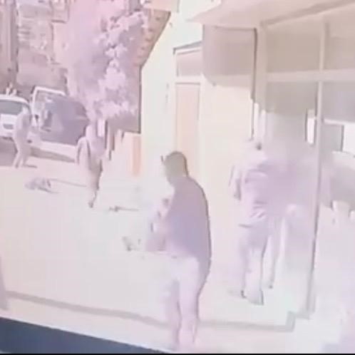 Alacak verecek kavgası kanlı bitti: 1 yaralı