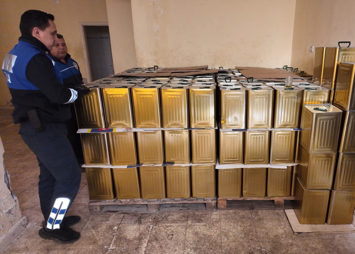 4,5 ton sahte zeytinyağı ele geçirildi