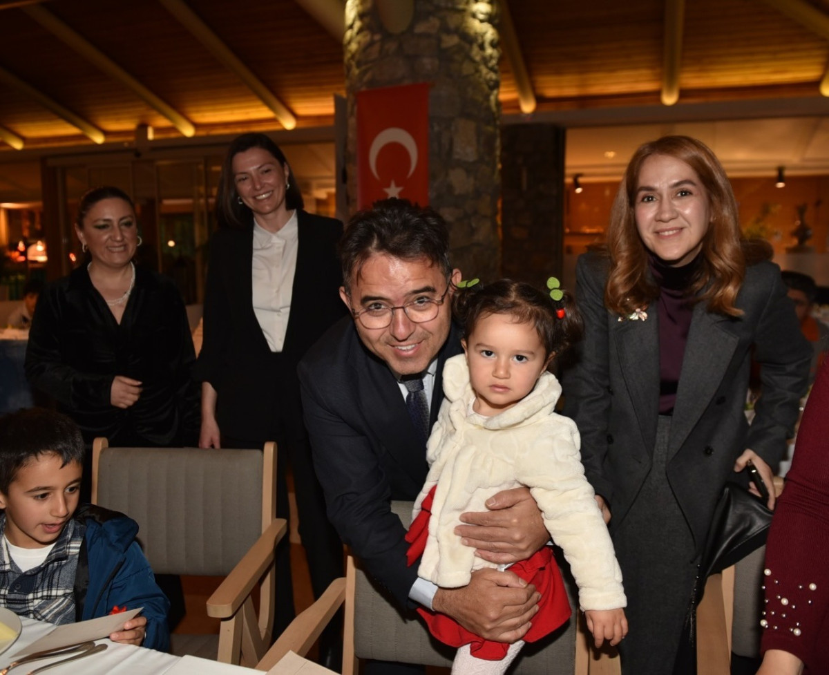 Marmaris’te yetim ailelerine devlet şefkati