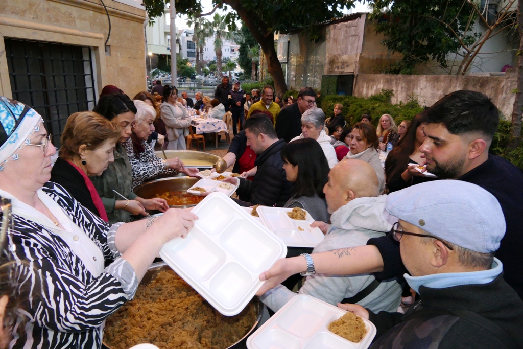 Marmaris’in özel çocukları iftarda buluştu