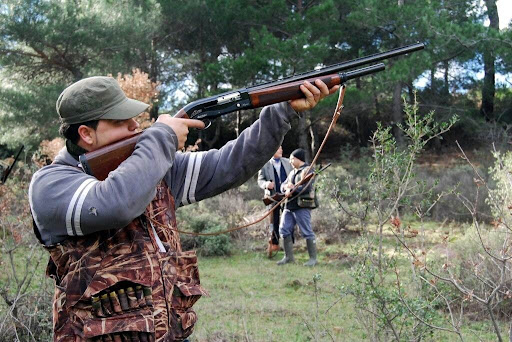 Ülke genelinde av yasağı başladı