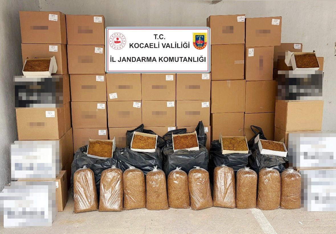 1 milyon TL değerinde bandrolsüz makaron ve kaçak tütün ele geçirildi