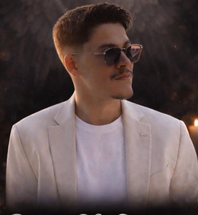 Kazada ağır yaralanan 21 yaşındaki genç kurtarılamadı