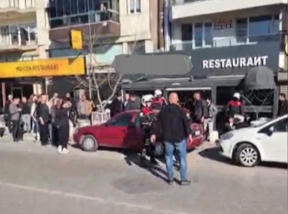 Bıçaklı kavgada 1 kişi öldü, 2 kişi yaralandı