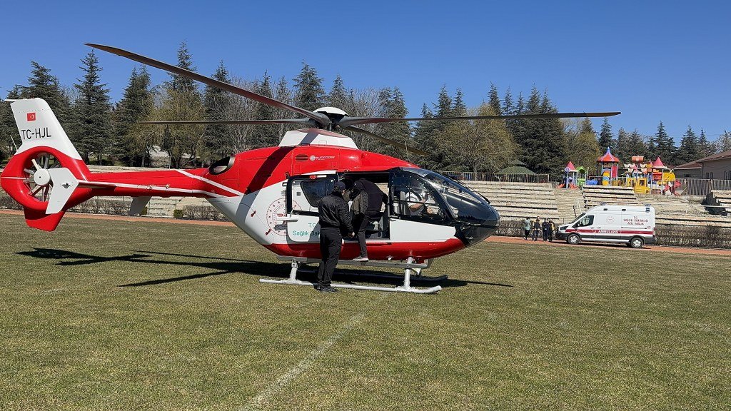 Trafik kazasında hayatını kaybeden gencin organları 5 hastaya umut oldu
