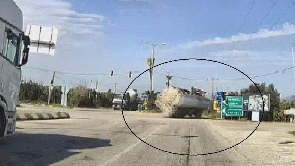 Yakıt yüklü tankerin portakal bahçesine uçtu