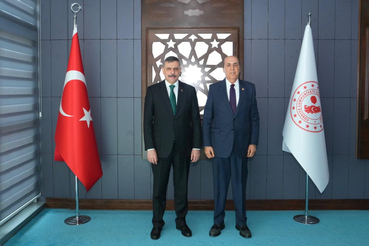 Prof. Ayaydın’dan Bakan Çiftçi’ye hayırlı olsun ziyareti