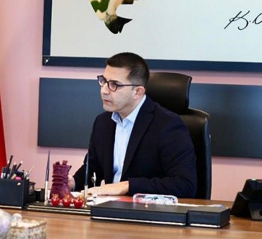 CHP’li Kuşadası Belediye Başkanı Ömer Günel gözaltına alındı