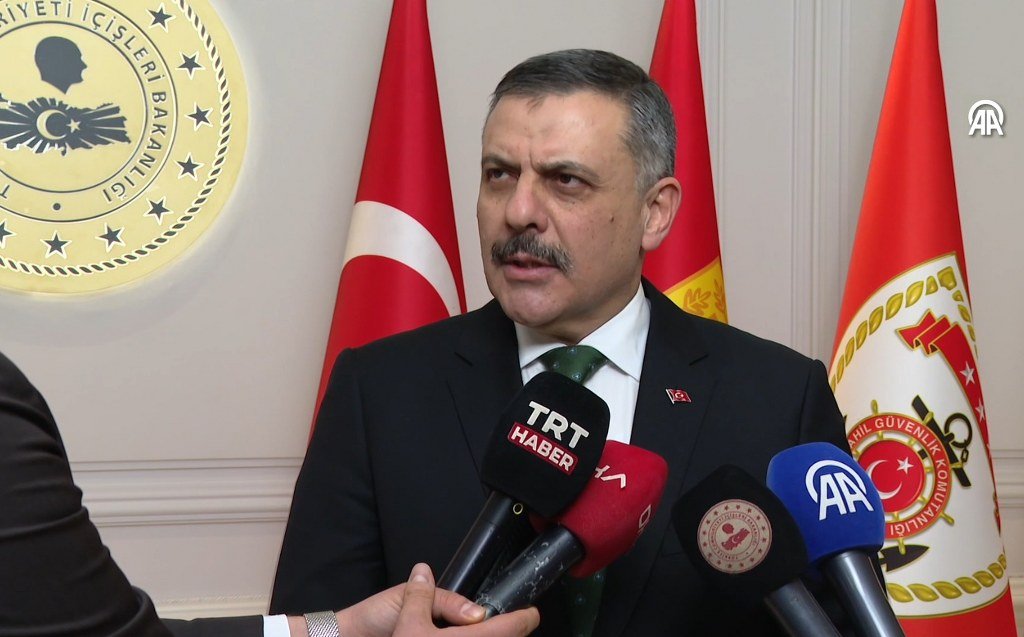 Bakanı Çiftçi'den modifiye ve APP plaka açıklaması