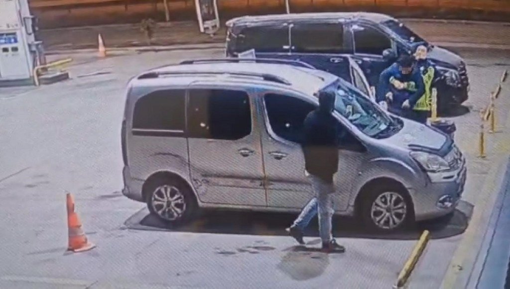 Jandarmanın heimlich manevrası hayat kurtardı