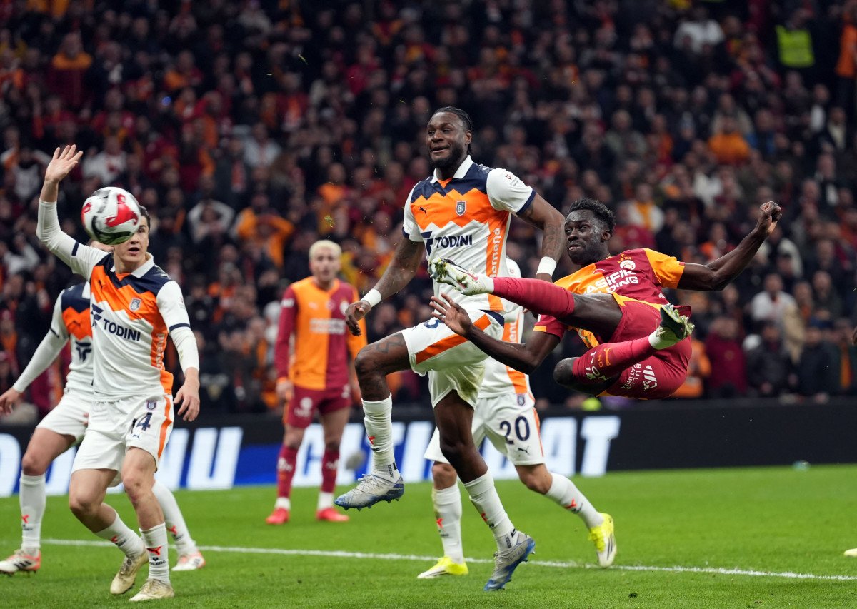 Galatasaray puan farkını 7’ye yükseltti