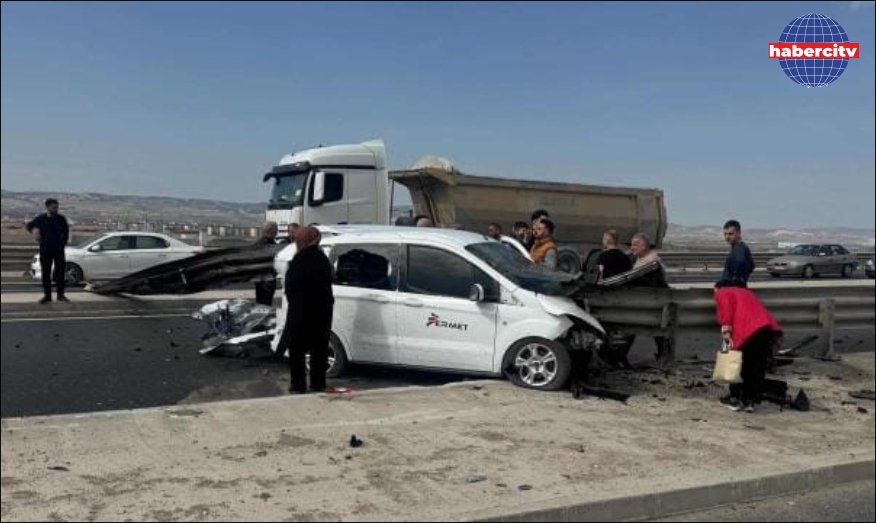 Otomobil bariyerlere ok gibi saplandı 1 yaralı 