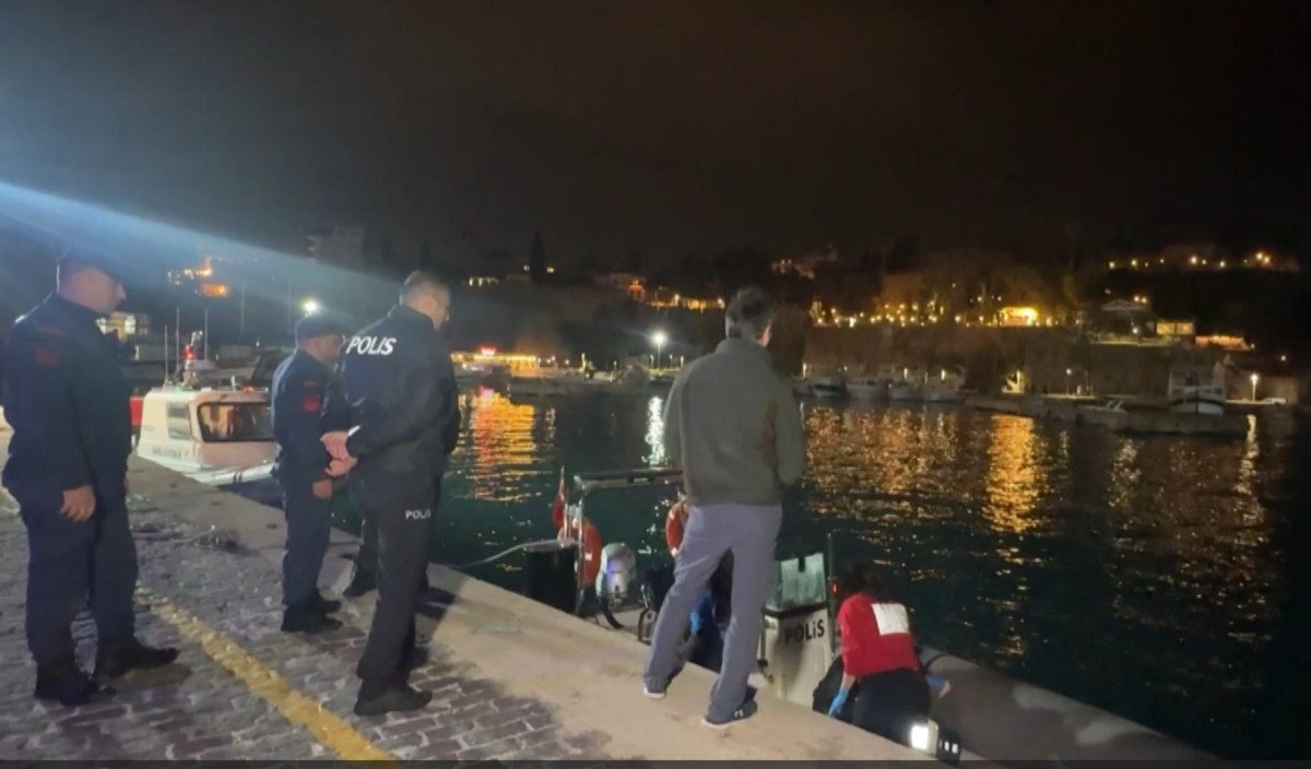 Antalya'da falezlerden düşen kadın öldü