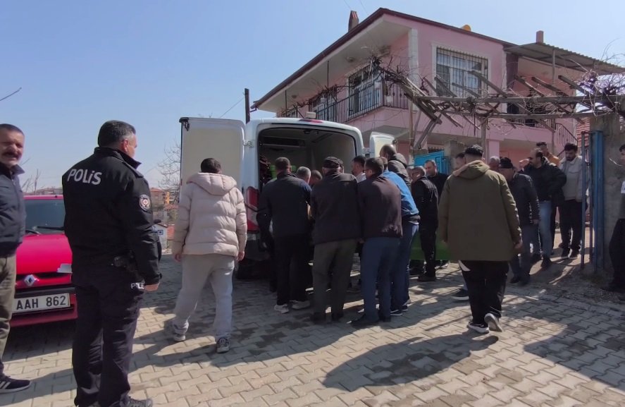 34 yaşındaki kişi evinde ölü bulundu