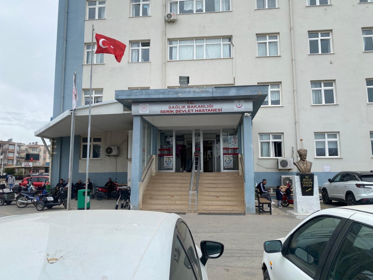 Hasta yakınları doktor ve hemşireye saldırdı