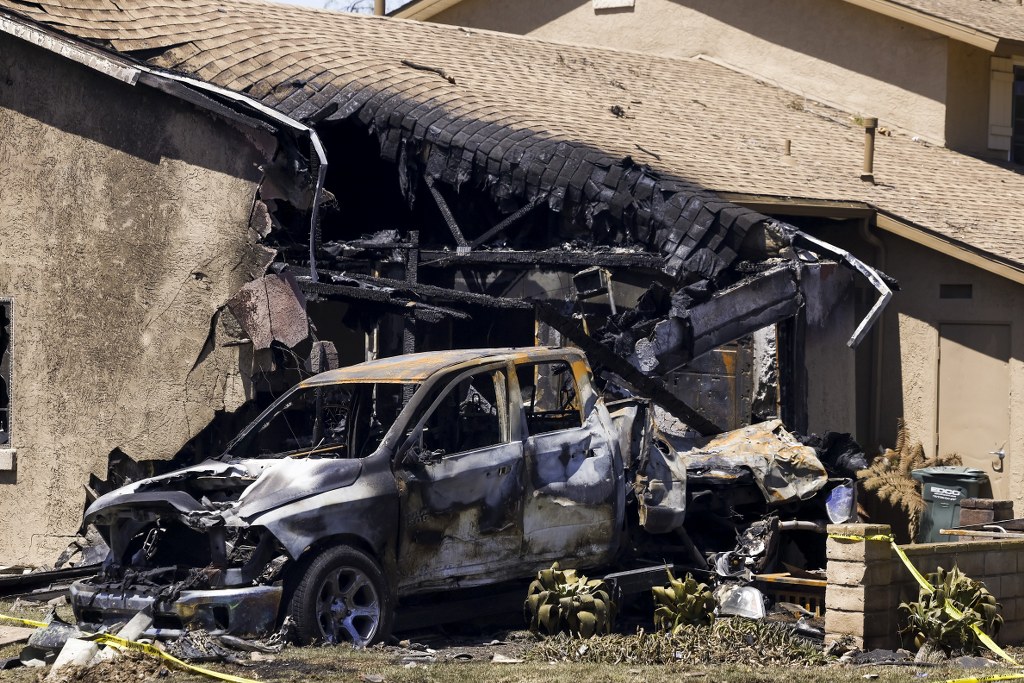 Uçak kazasında bilanço netleşmeye başladı: 2 ölü, 8 yaralı