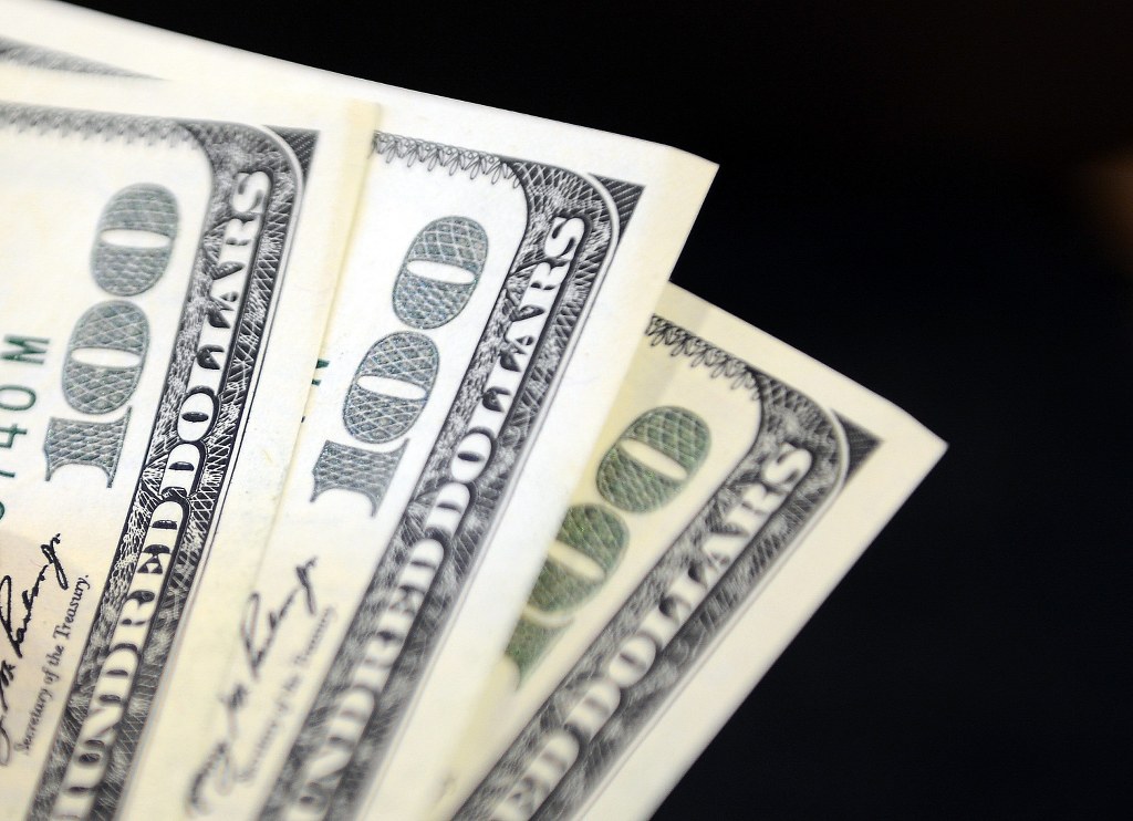  Serbest piyasada döviz fiyatları