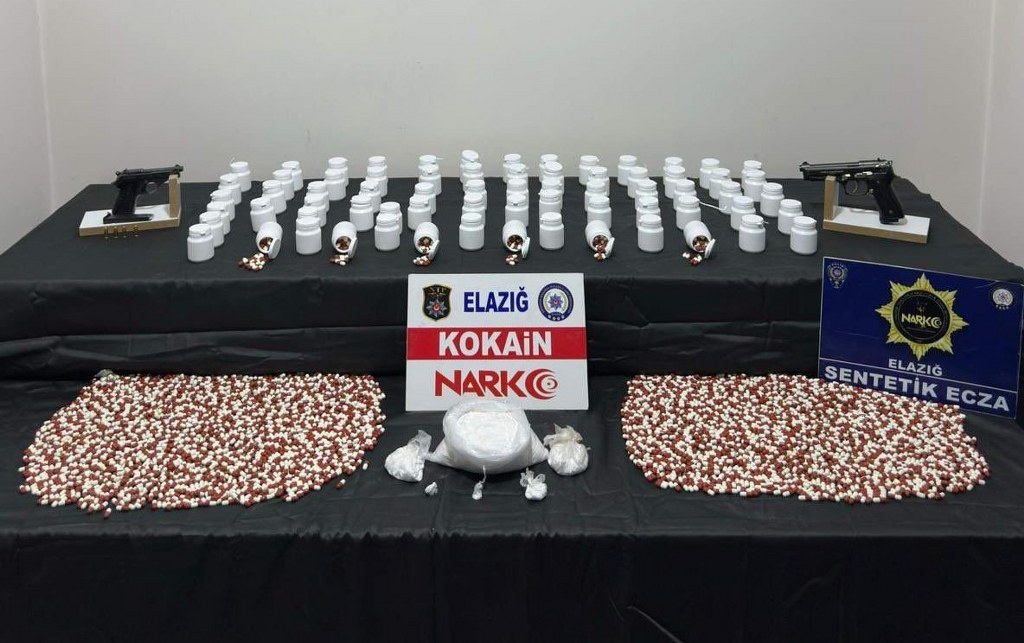 802 gram kokain ele geçirildi: 1 şahıs tutuklandı