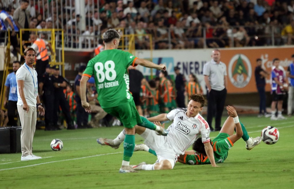 Beşiktaş’a 45+5 şoku: 1-0