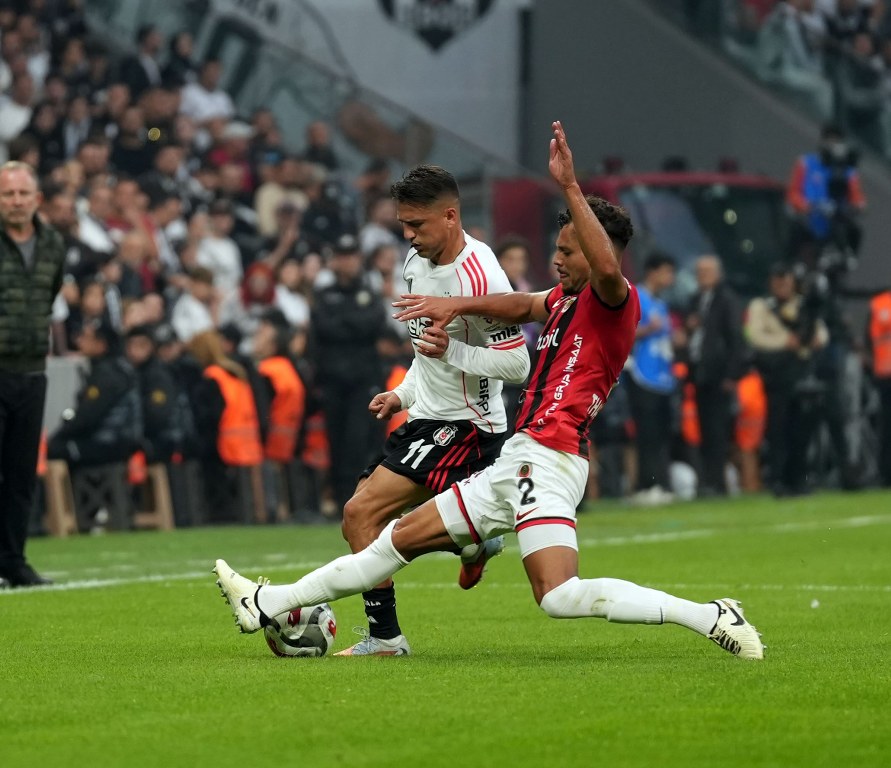 Beşiktaş şokta: 2-1
