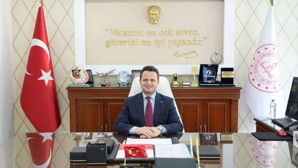 Çay; “Emeğinizin ve sözünüzün kıymetini biliyoruz”