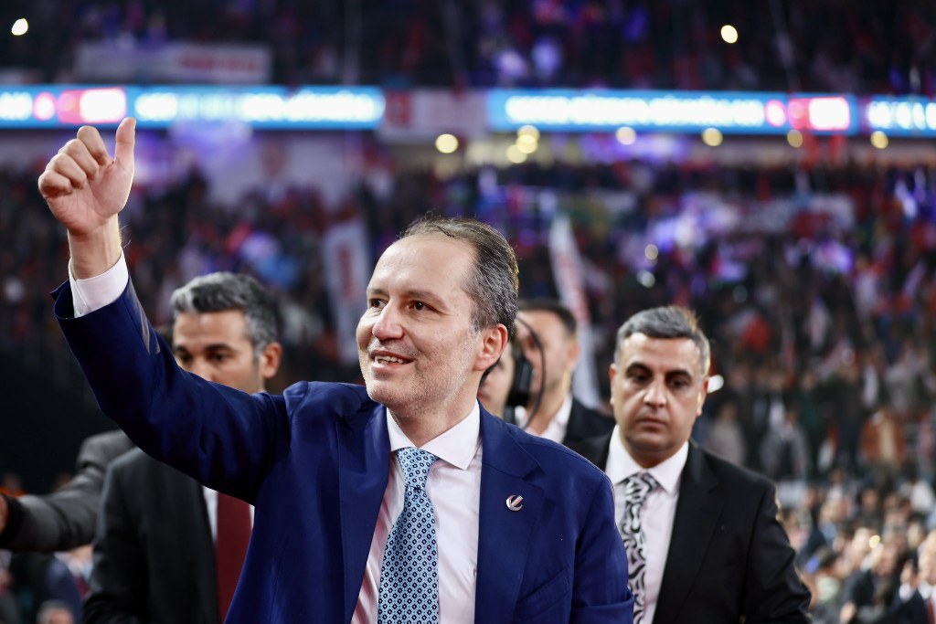 Fatih Erbakan, yeniden genel başkanlığa seçildi