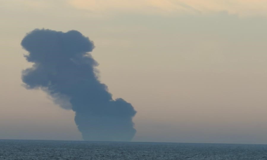 Gemide yangın çıktı: Çok sayıda ekip sevk edildi