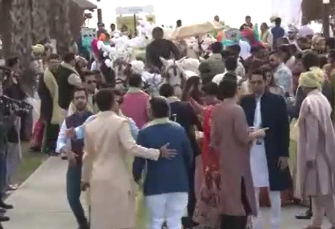 Milyon dolarlık düğün organizasyonlarına iptal