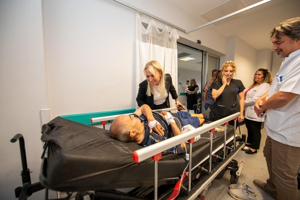 İl Müdürü Akça hastane denetimlerini sürdürüyor