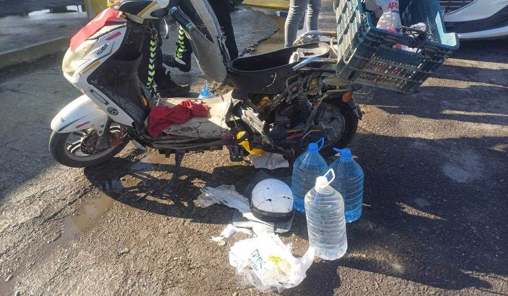 Kazada yaralanan elektrikli bisikletin sürücüsü hastanede öldü