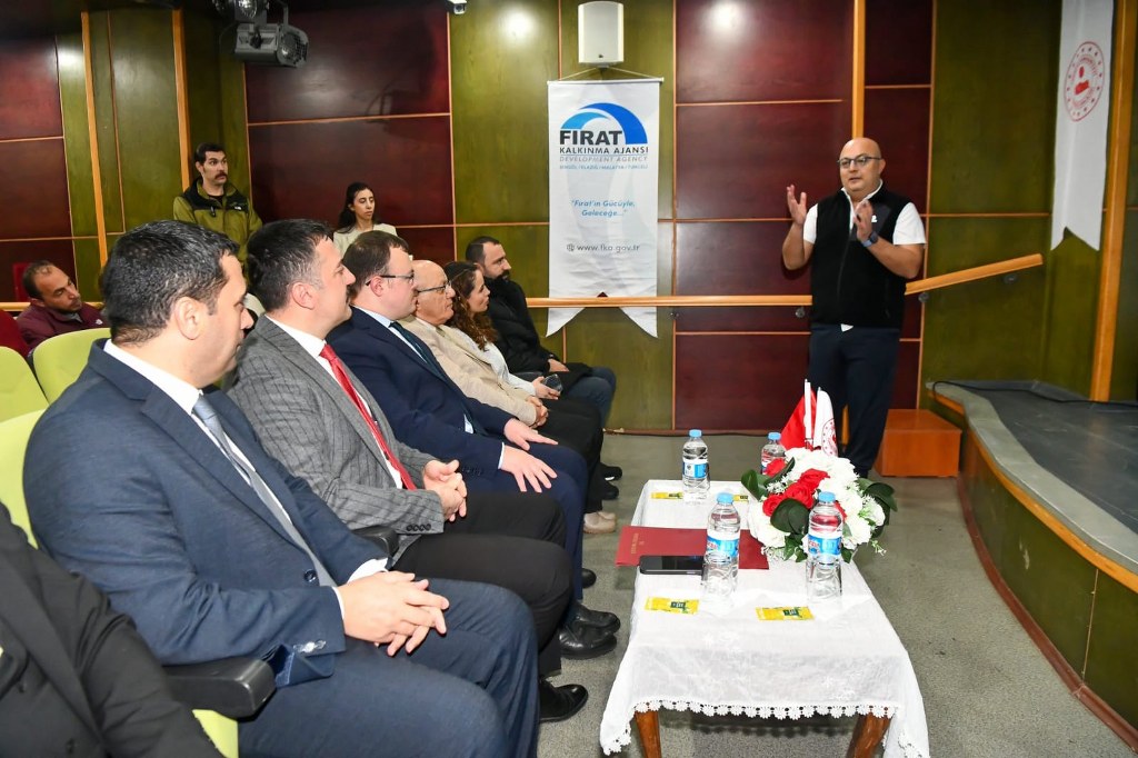 Kısa dönem kiralama ve ev pansiyonculuğu turizminin başkenti Fethiye'den Tunceli'ye destek