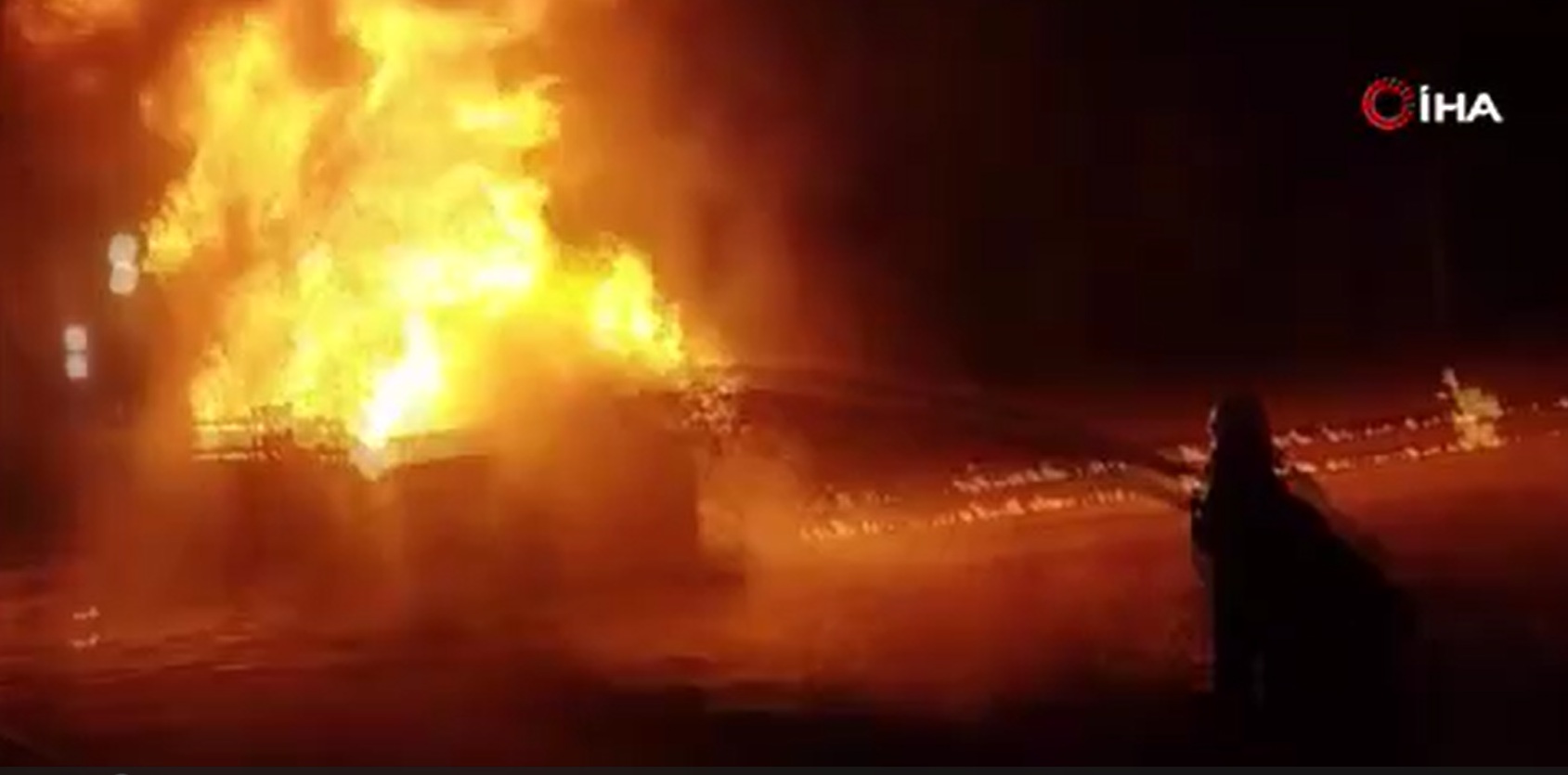 Petrol kuyusunda yangın: 3'ü ağır, 8 yaralı