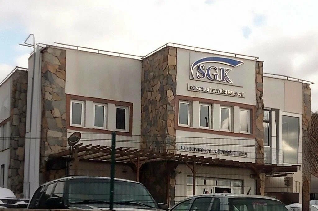 Usulsüzlük tespit edilen firmalara SGK’dan 1 milyon TL'yi aşan ceza