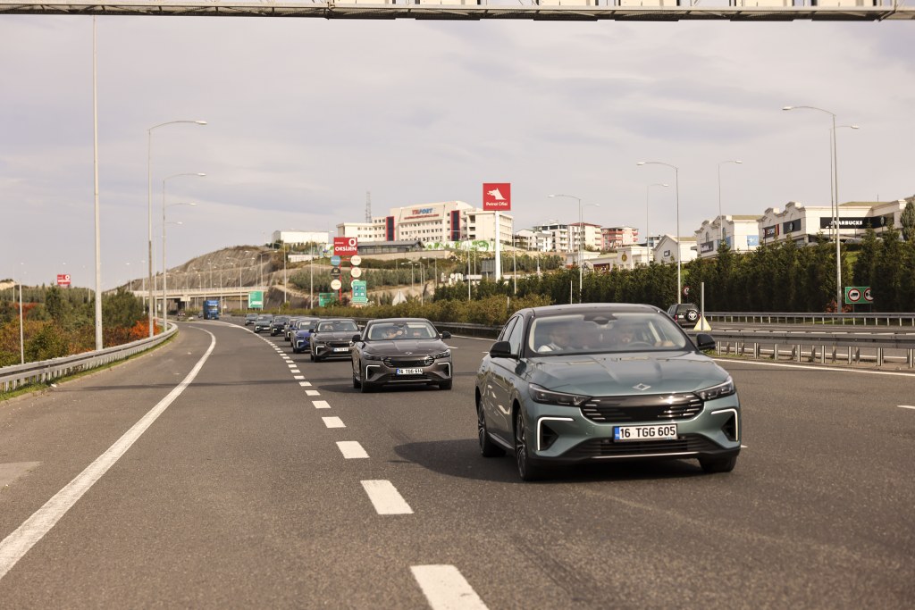 TOGG T10F tek depo şarjla İstanbul'dan İzmir'e ulaştı