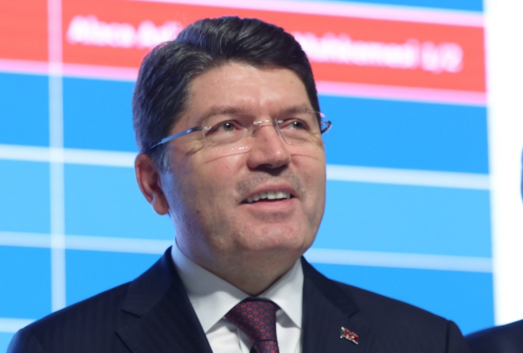 Bakan Tunç’tan engellilere açık görüş müjdesi