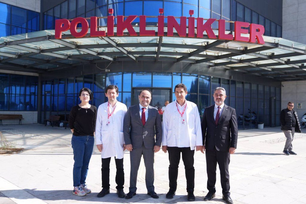 Başkan Akdenizli’den sağlık çalışanlarına indirim müjdesi