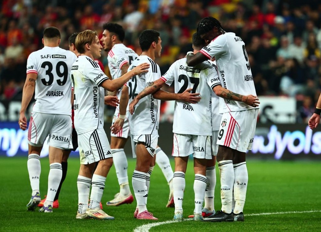 Kayserispor: 0 - Beşiktaş: 4